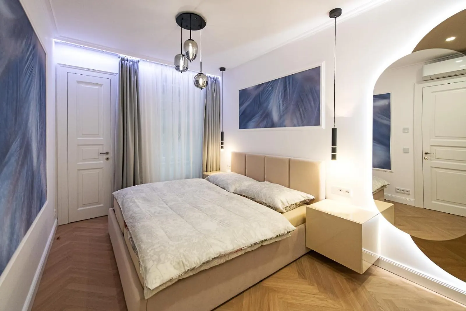 Designovy Apartman Heaven S Krbem A Saunou Na Prazskych Vinohradech Prague