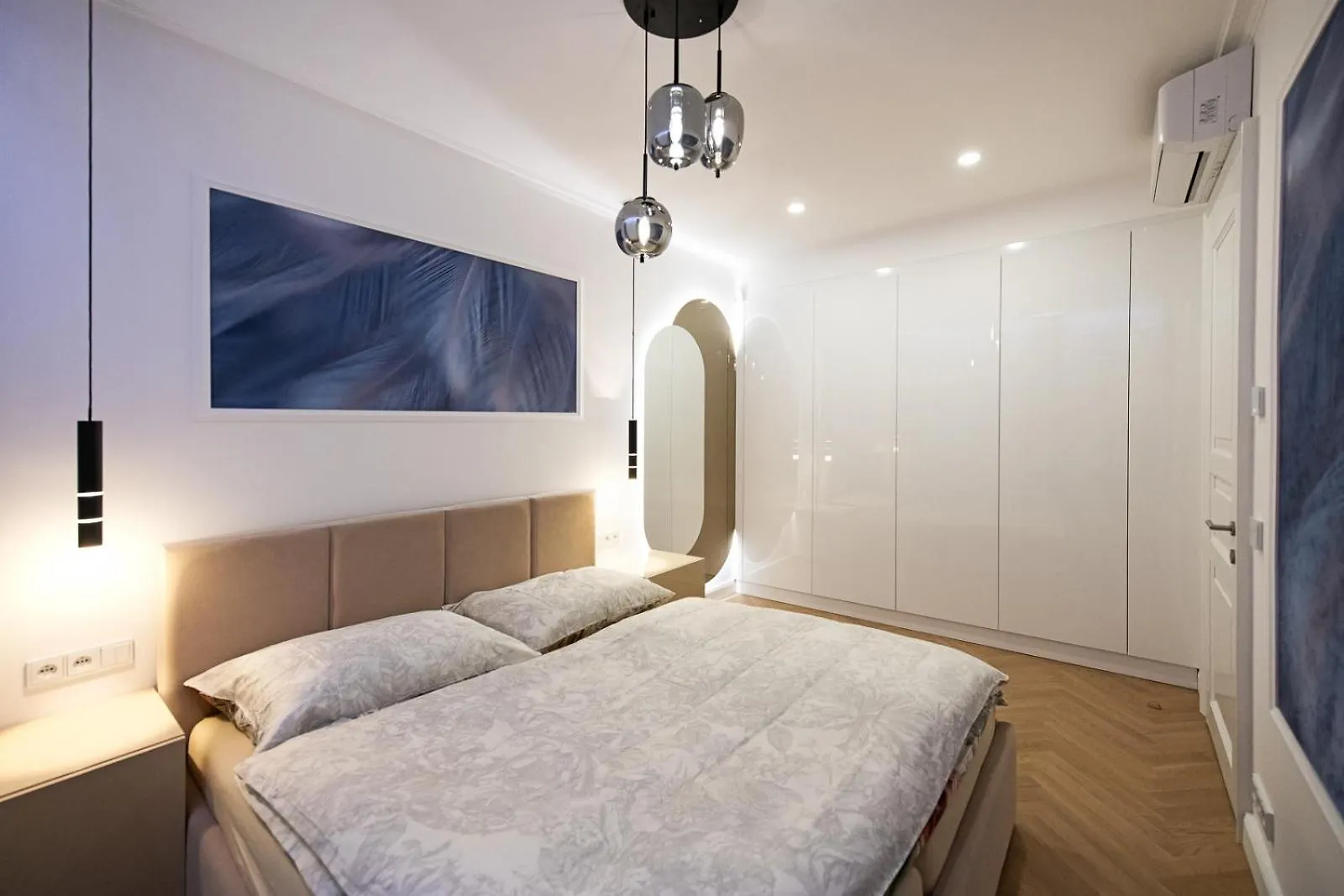 Apartment Designovy Apartman Heaven S Krbem A Saunou Na Prazskych Vinohradech Prague Czech Republic